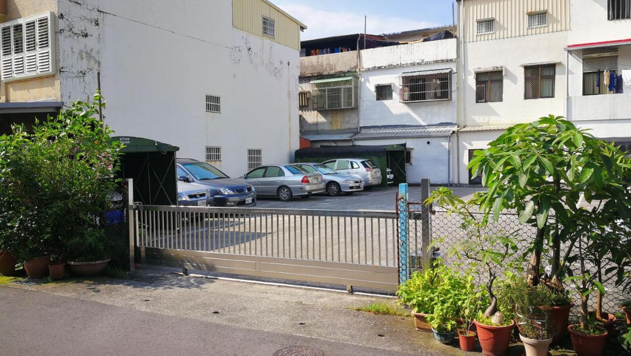 羅東夜市果宿 罗东镇 外观 照片